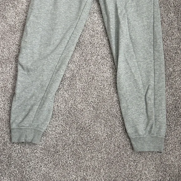 Nike Women’s Heather Gray Jogger Sweatpants - Size S - Picture 4 of 7